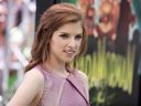 ANNA-KENDRICK-at-ParaNorman-Premiere-in-Los-Angeles-5.jpg