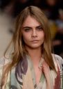 cara-delevingne-burberry-fall-winter-2014-2015-show-february-2014_7.jpg