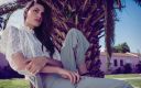 phoebe-tonkin-amazing-desktop-wallpaper-widescreen.jpg