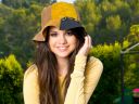 selena-gomez-wallpaper-pictures-6067-6363-hd-wallpapers.jpg