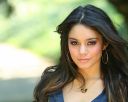 vanessa-anne-hudgens-7_674_1280_1024.jpg