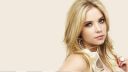 ashley_benson_ismet_szingli_1.jpg